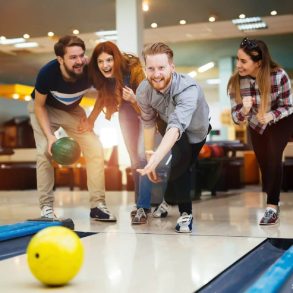 people bowling