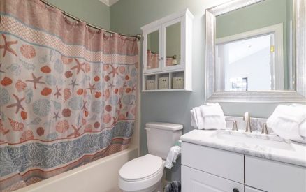 cb 934 bathroom