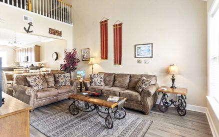 egret-run-living-room